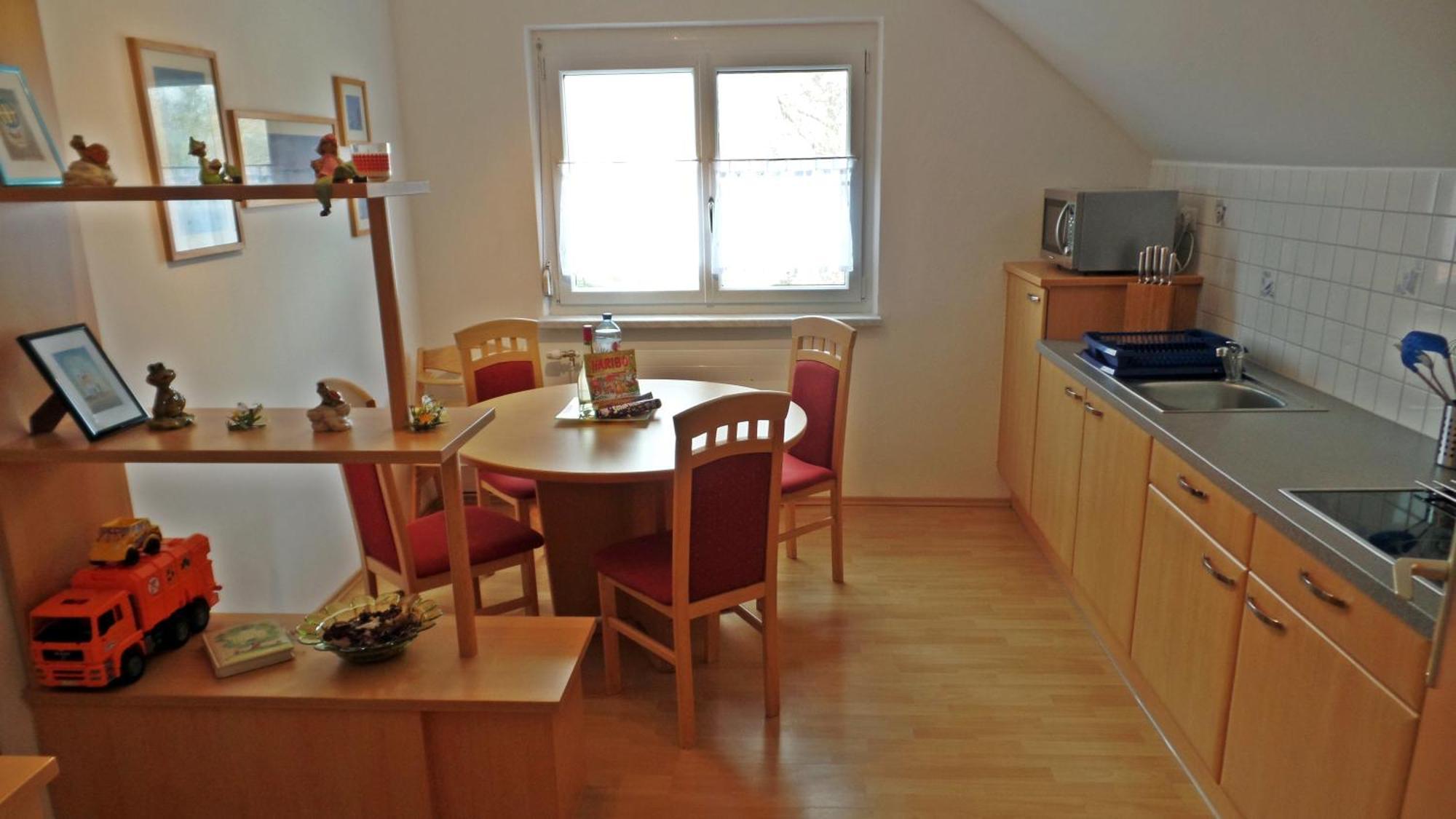Haus Floresa Apartment
